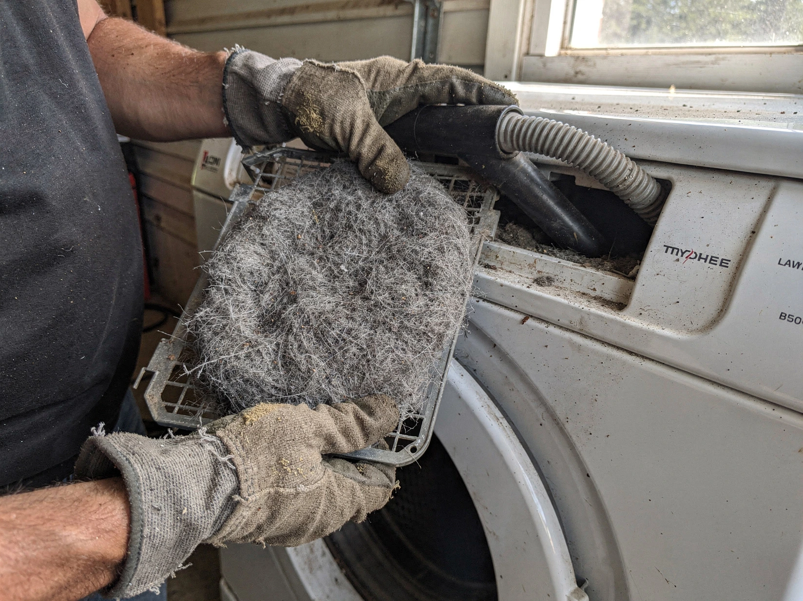 Cleaning Dryer Lint Trap service in Evans, CO